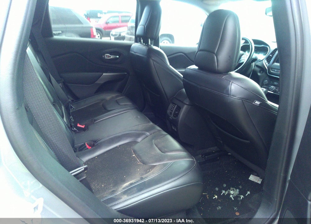 2021 JEEP CHEROKEE LATITUDE PLUS FWD VIN: 1C4PJLLB4MD114933