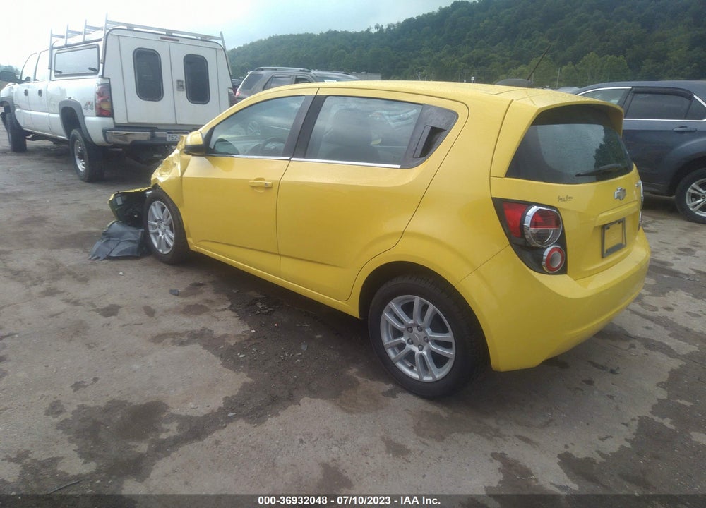 2015 CHEVROLET SONIC LT MANUAL VIN: 1G1JD6SH0F4217685