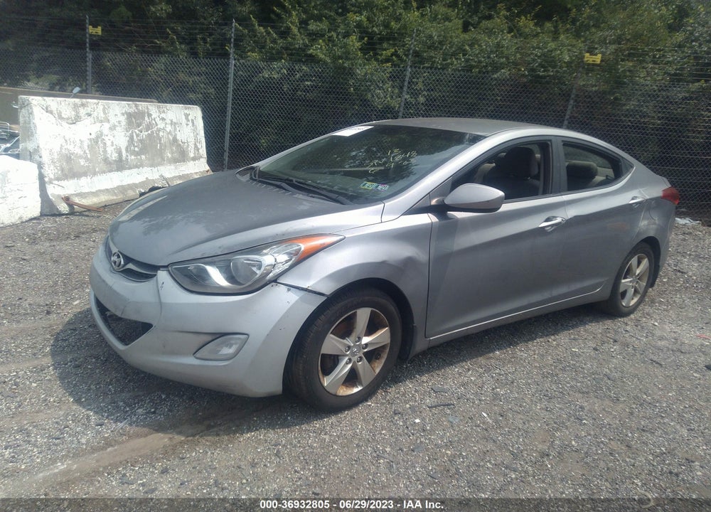 2013 HYUNDAI ELANTRA GLS (ULSAN PLANT) VIN: KMHDH4AE8DU929360