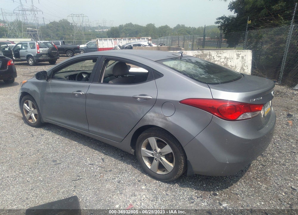 2013 HYUNDAI ELANTRA GLS (ULSAN PLANT) VIN: KMHDH4AE8DU929360
