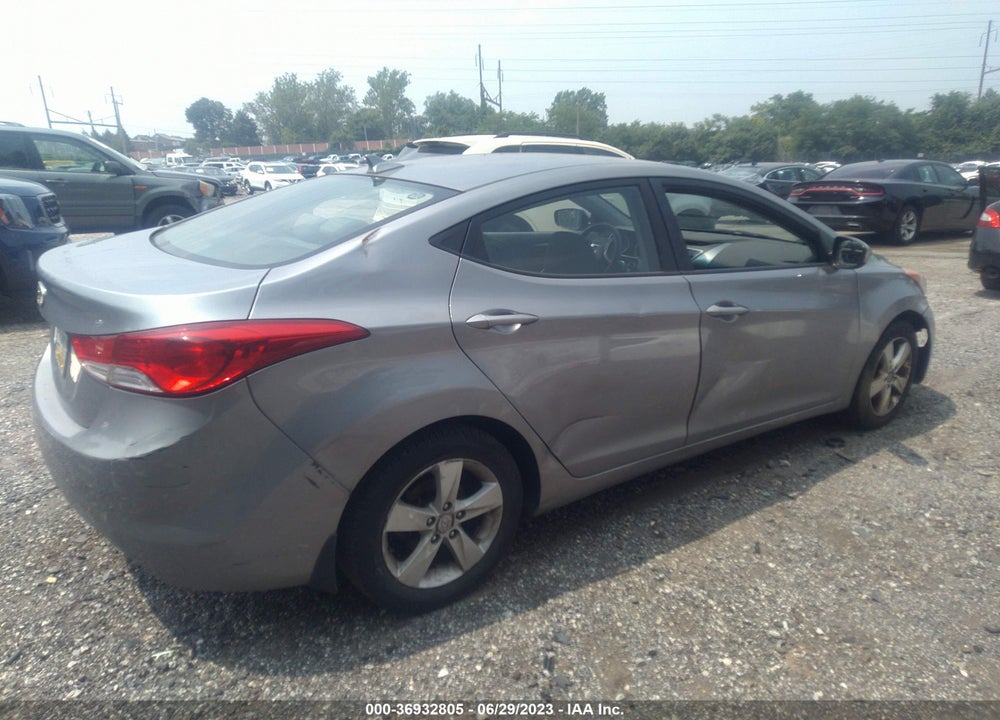 2013 HYUNDAI ELANTRA GLS (ULSAN PLANT) VIN: KMHDH4AE8DU929360