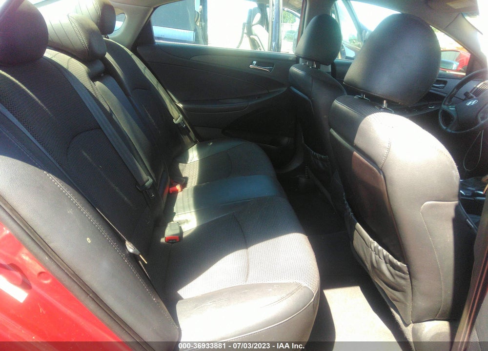 2011 HYUNDAI SONATA SE VIN: 5NPEC4AC5BH163682