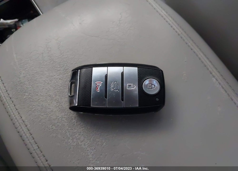 2014 KIA SORENTO LIMITED V6 VIN: 5XYKW4A75EG518505