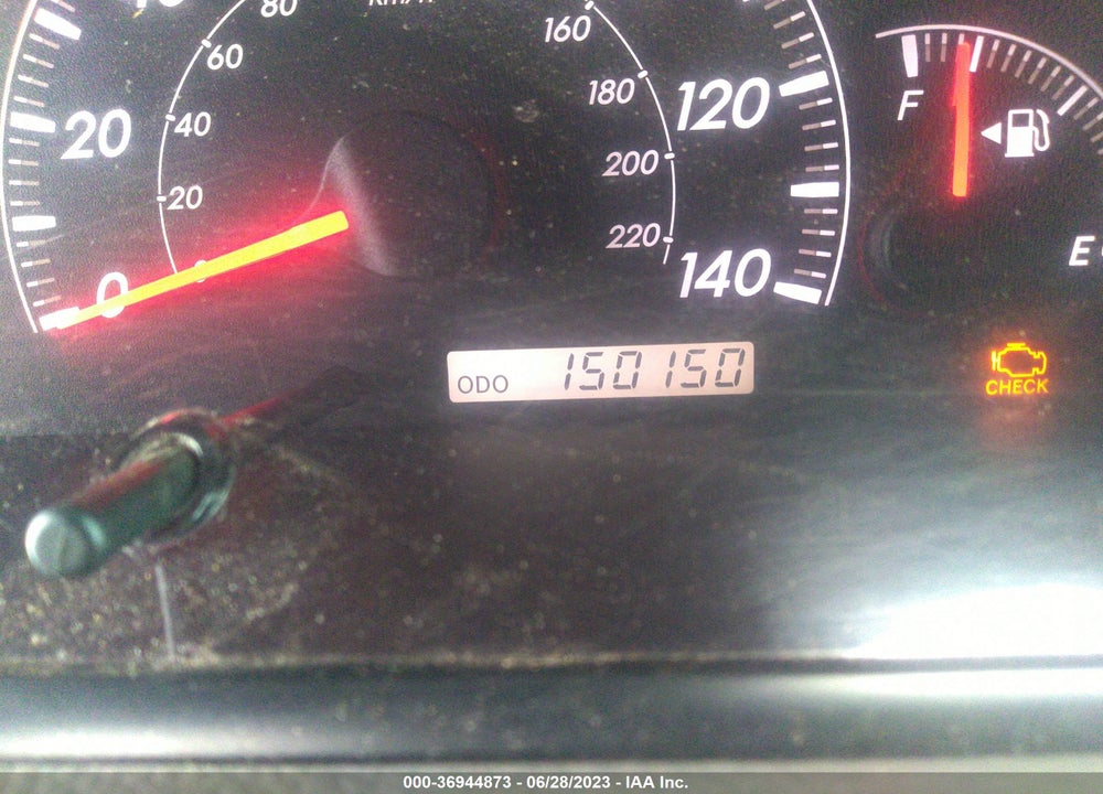 2005 TOYOTA CAMRY LE VIN: 4T1BE32K25U633122