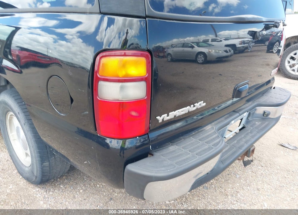 2003 GMC YUKON XL 1500 SLE VIN: 3GKEC16Z93G332550