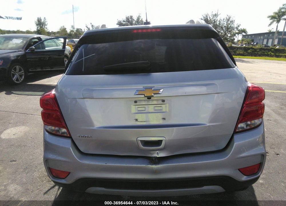 2021 CHEVROLET TRAX FWD LT VIN: KL7CJLSBXMB327376