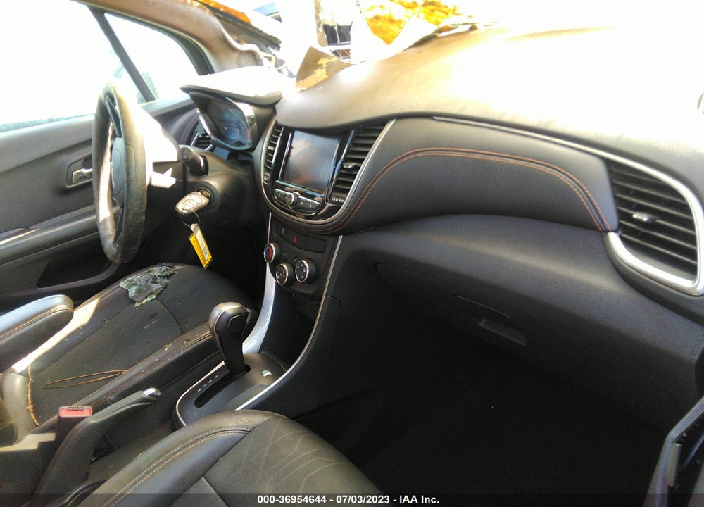 2021 CHEVROLET TRAX FWD LT VIN: KL7CJLSBXMB327376