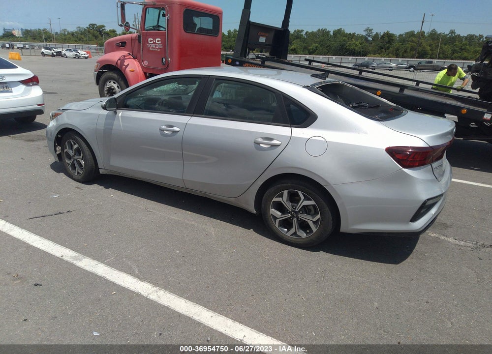 2021 KIA FORTE LXS VIN: 3KPF24AD6ME390371
