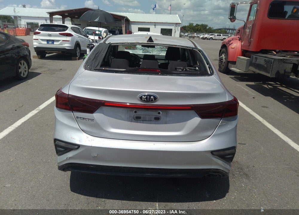 2021 KIA FORTE LXS VIN: 3KPF24AD6ME390371