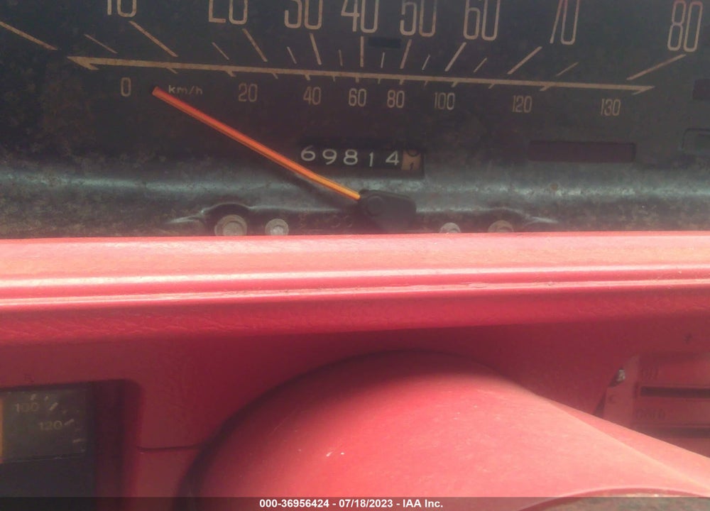 1977 CHEVROLET VEGA VIN: 1V77B7U145053