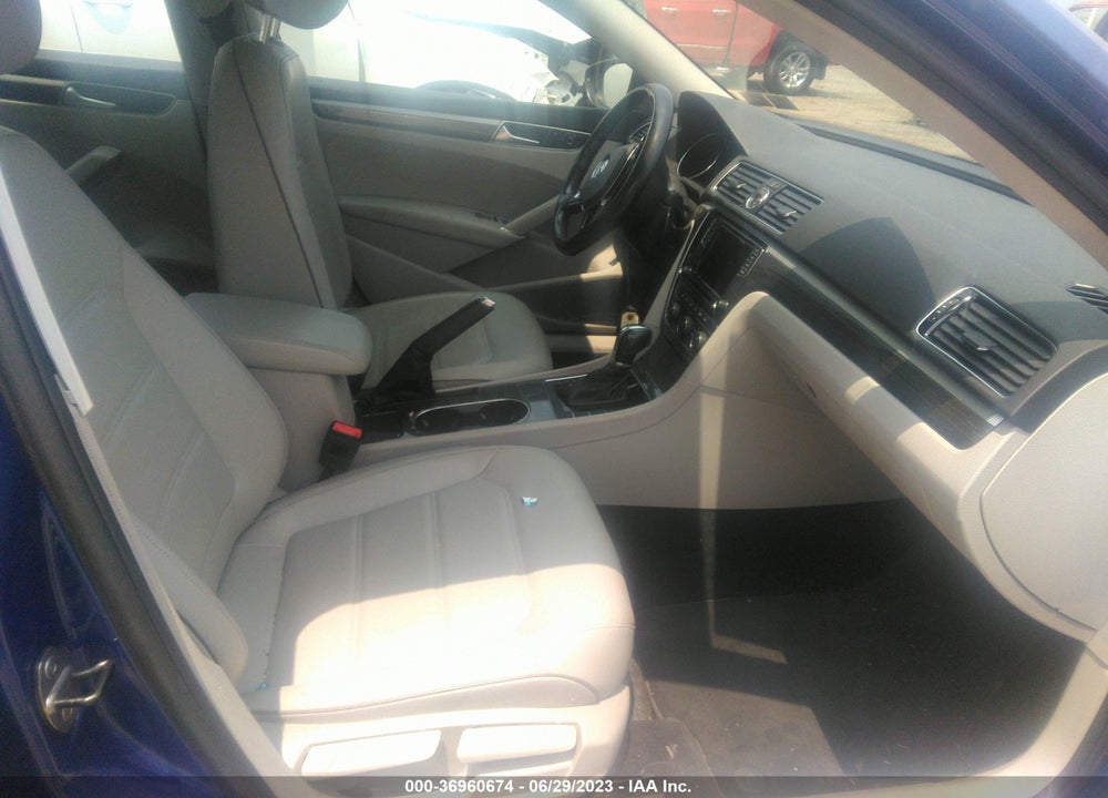 2017 VOLKSWAGEN PASSAT 1.8T SE VIN: 1VWGT7A35HC080555