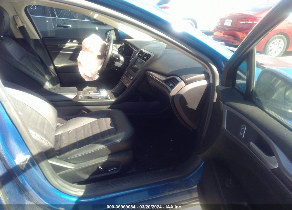 2017 FORD FUSION SE VIN: 3FA6P0HD4HR406166