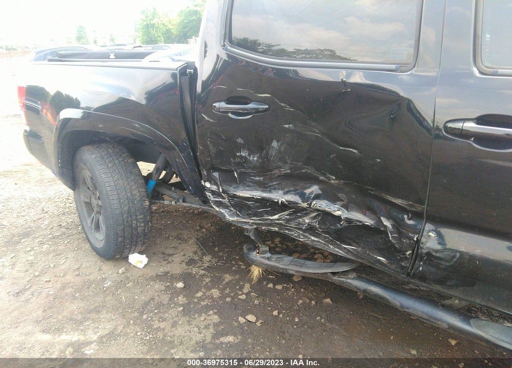 2018 TOYOTA TACOMA TRD SPORT VIN: 3TMAZ5CN7JM071046