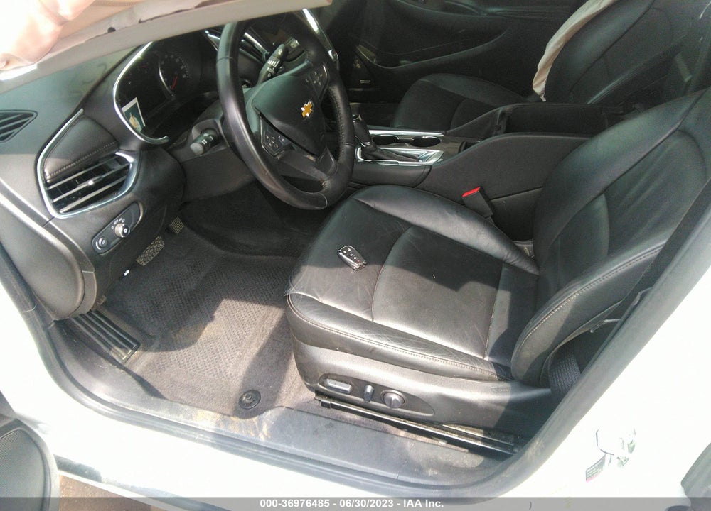2018 CHEVROLET MALIBU LT VIN: 1G1ZD5ST2JF286828