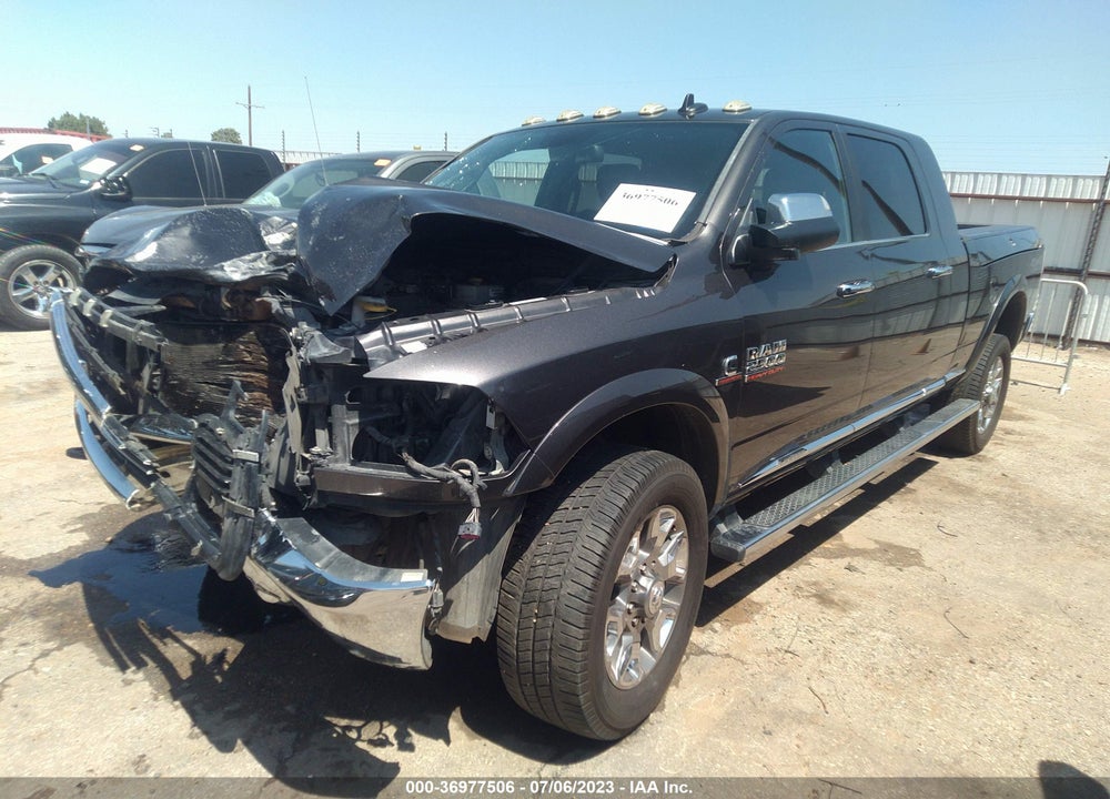 2017 RAM 2500 LIMITED 4X4 6'4 BOX VIN: 3C6UR5PL4HG653241