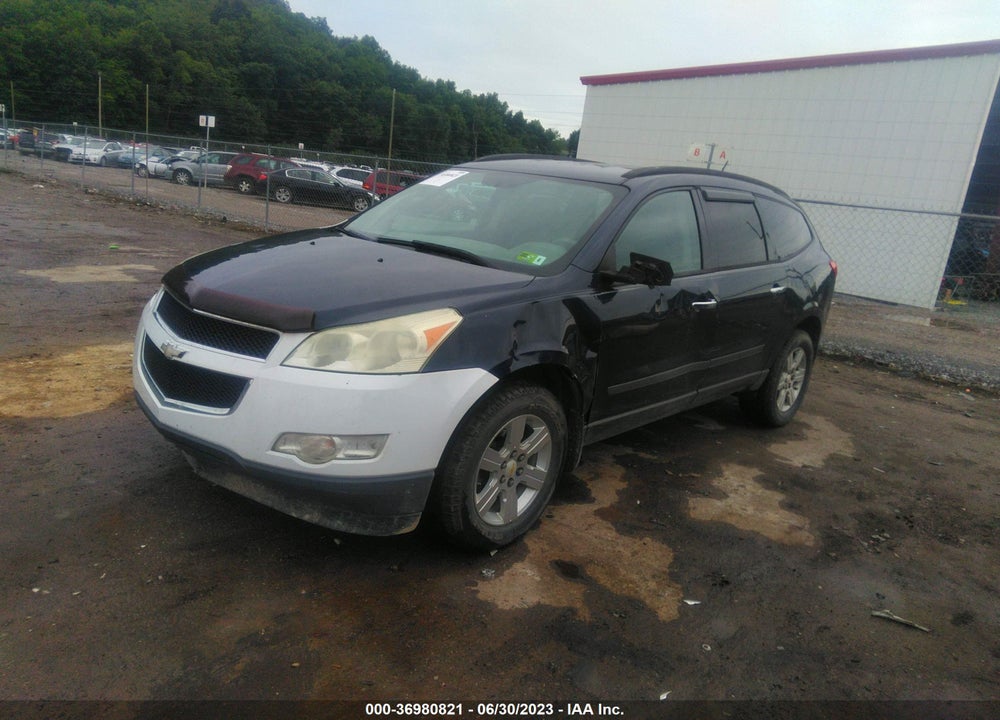 2011 CHEVROLET TRAVERSE LS VIN: 1GNKVFED1BJ333529
