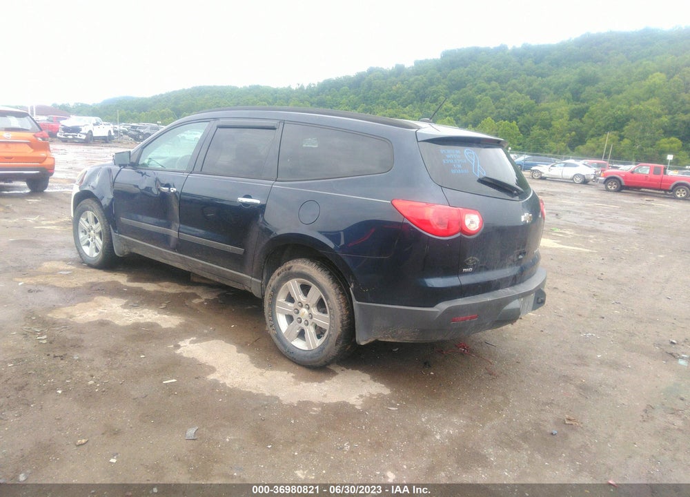 2011 CHEVROLET TRAVERSE LS VIN: 1GNKVFED1BJ333529