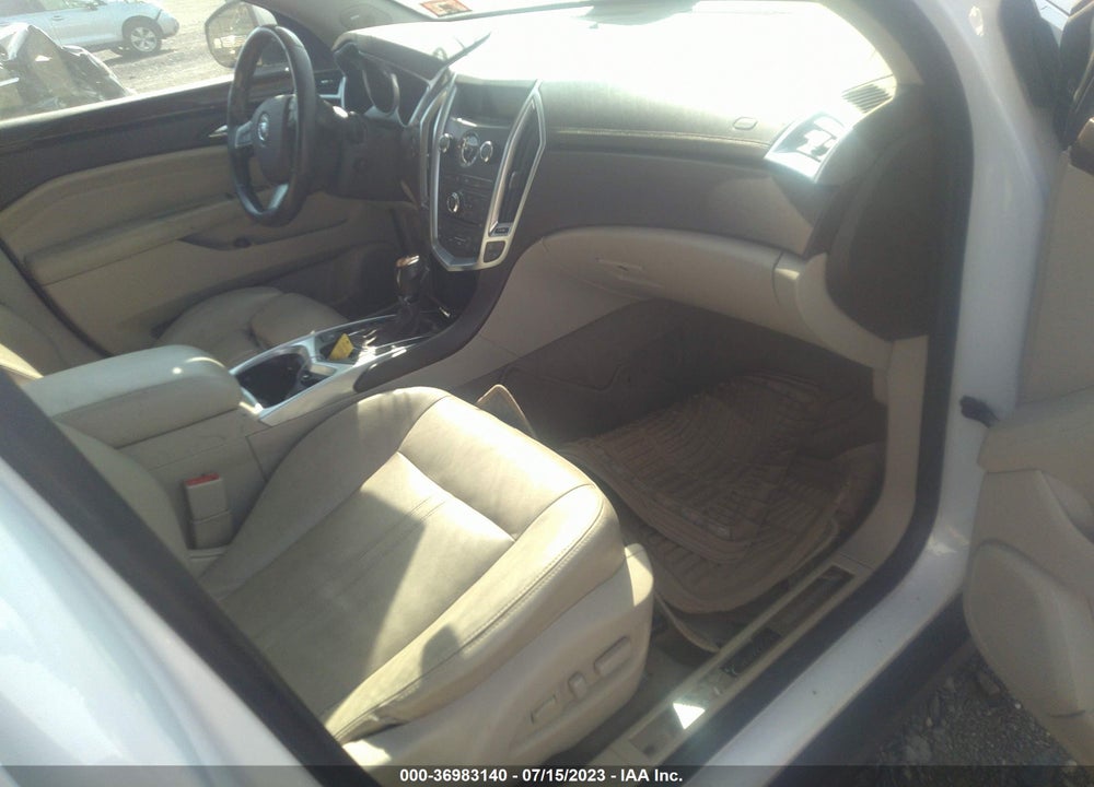 2011 CADILLAC SRX LUXURY COLLECTION VIN: 3GYFNDEY6BS638373