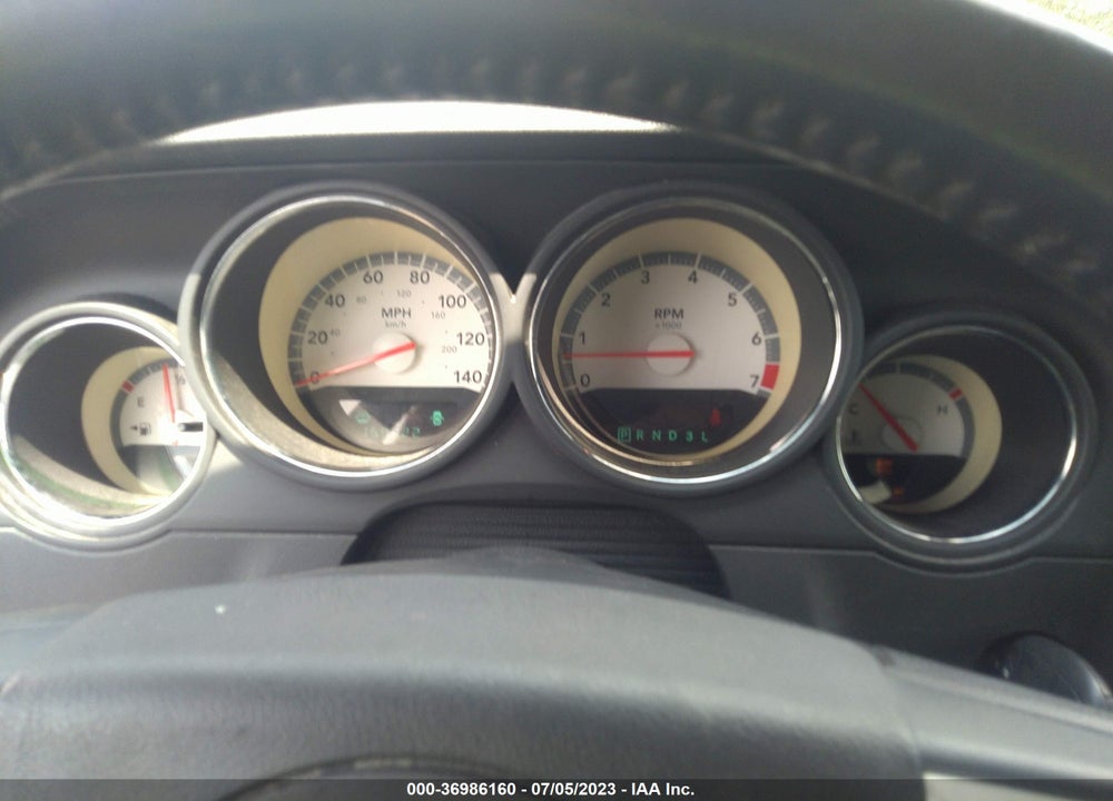 2009 DODGE CHALLENGER SE VIN: 2B3LJ44V89H522599