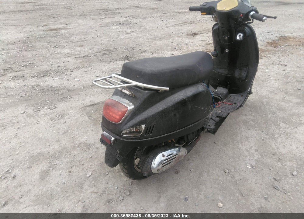 2015 SCOOTER MOPED VIN: L5YTCKPAYF1122578