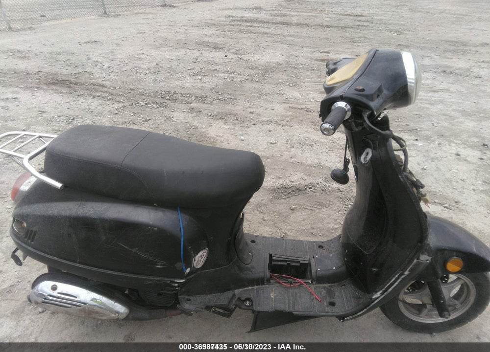 2015 SCOOTER MOPED VIN: L5YTCKPAYF1122578