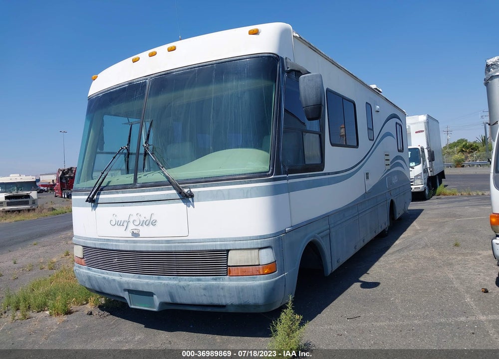 1999 CHEVROLET P30 VIN: 1GBLP37J1X3305643
