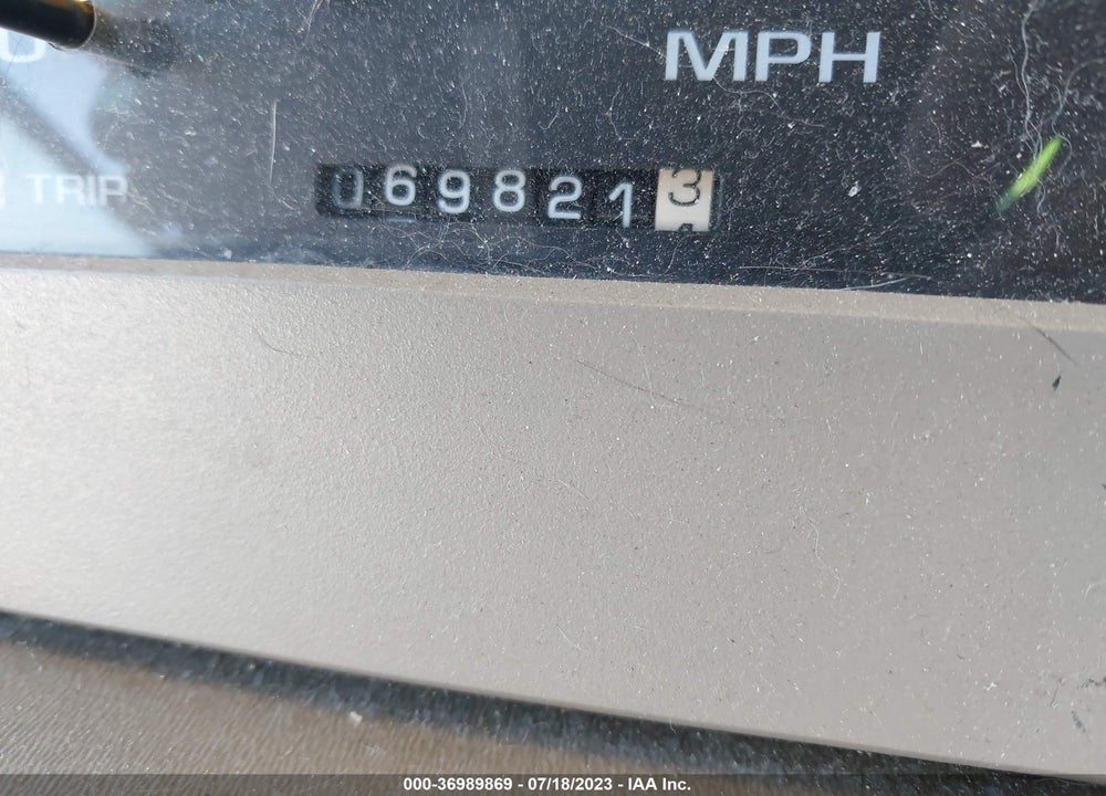 1999 CHEVROLET P30 VIN: 1GBLP37J1X3305643