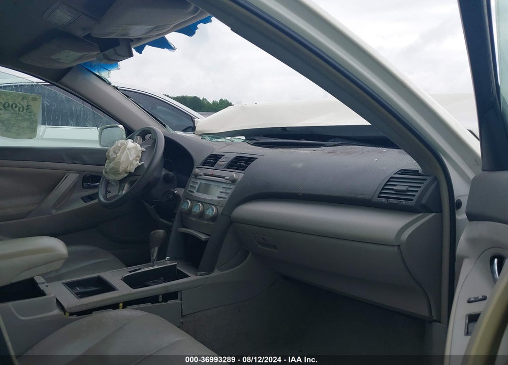 2009 TOYOTA CAMRY LE VIN: 4T1BE46K09U793506