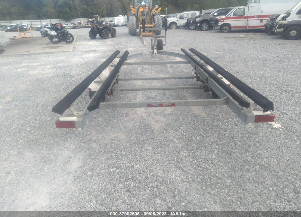 2000 SHORE LANDER PONTOON BOAT & TRAILER VIN: 1MDHAUV247A363894