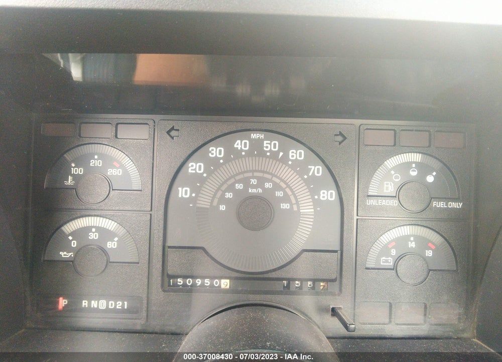 1988 CHEVROLET GMT-400 C1500 VIN: 1GCDC14K7JZ147634
