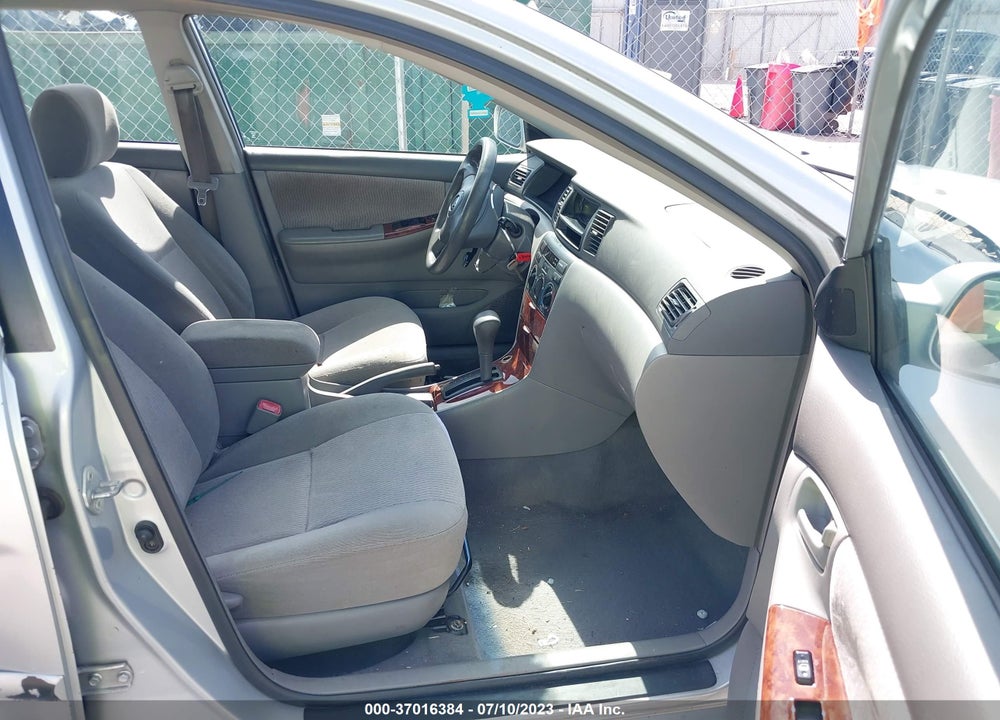 2006 TOYOTA COROLLA LE VIN: 1NXBR32E36Z648535