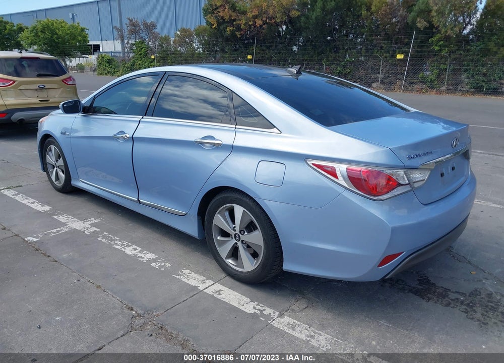 2012 HYUNDAI SONATA HYBRID VIN: KMHEC4A41CA024694