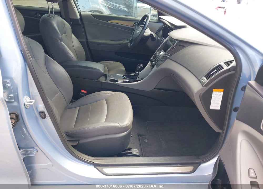 2012 HYUNDAI SONATA HYBRID VIN: KMHEC4A41CA024694