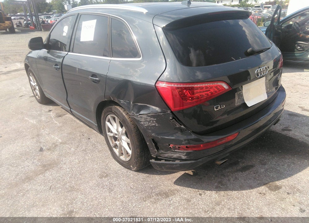 2010 AUDI Q5 3.2 PREMIUM VIN: WA1LKAFP7AA082333