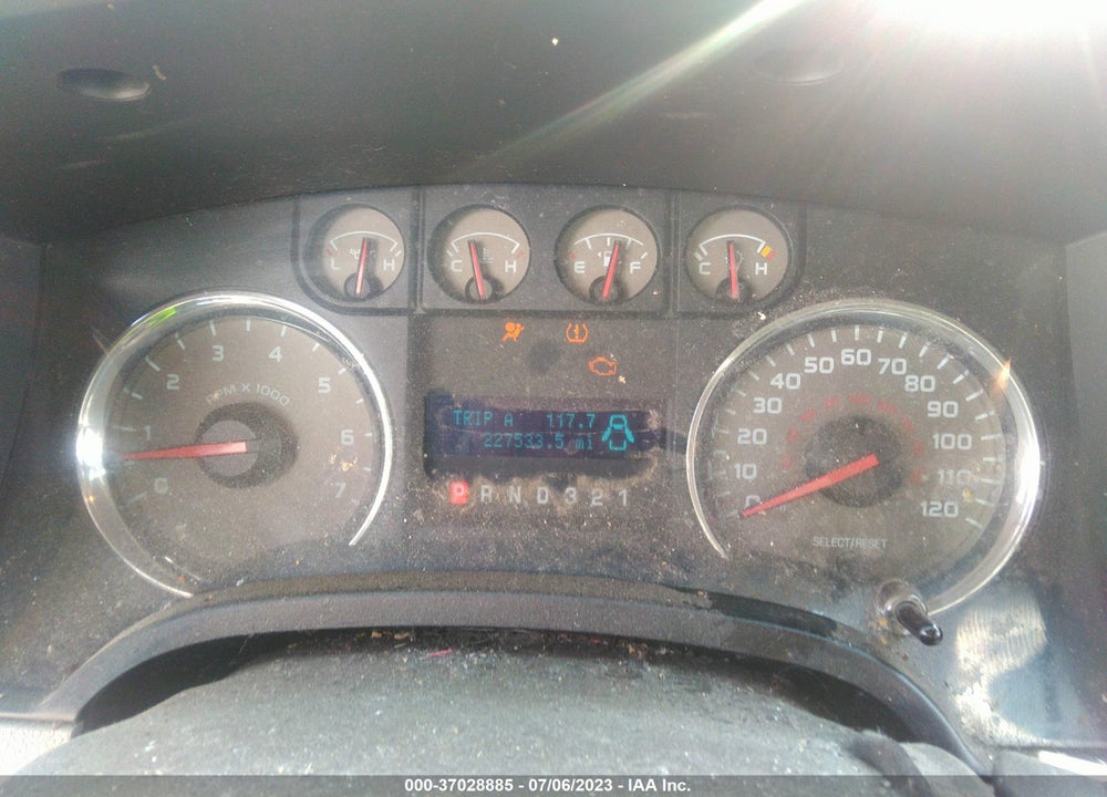 2010 FORD F-150 VIN: 1FTFX1EV6AKE17273