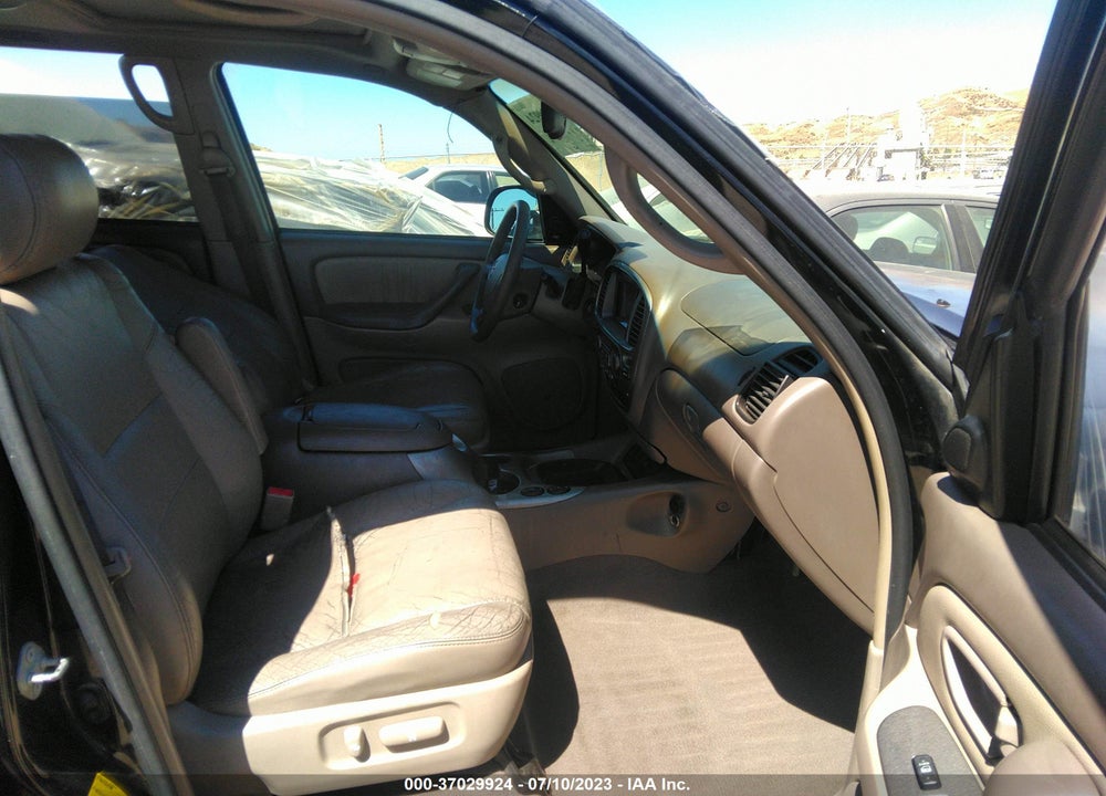 2005 TOYOTA SEQUOIA LIMITED V8 VIN: 5TDZT38A35S259163