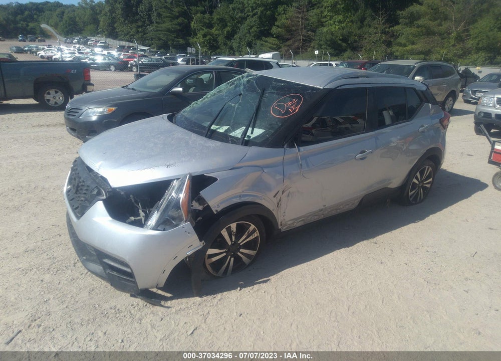 2019 NISSAN KICKS SV VIN: 3N1CP5CU8KL565478