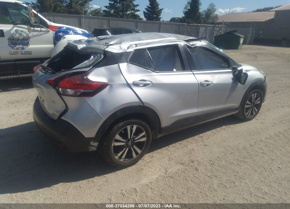 2019 NISSAN KICKS SV VIN: 3N1CP5CU8KL565478