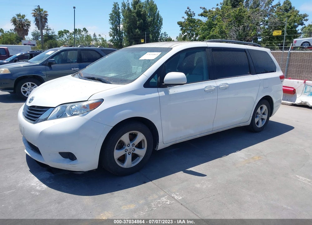 2011 TOYOTA SIENNA LE V6 VIN: 5TDKK3DCXBS088998