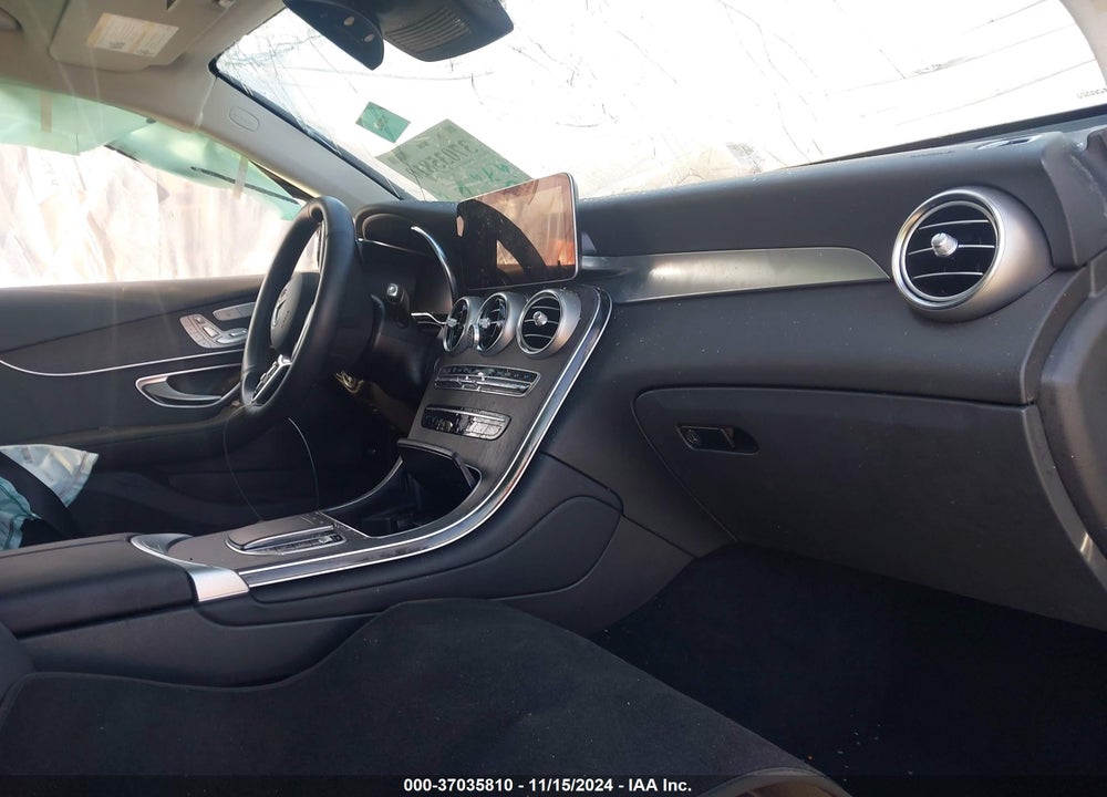 2022 MERCEDES-BENZ GLC 300 SUV VIN: W1N0G8DB2NG115910