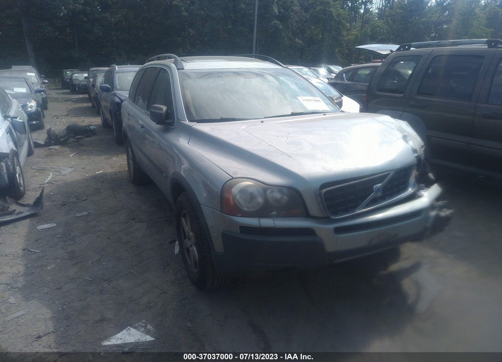 2005 VOLVO XC90 2.5T AWD VIN: YV1CZ592051138041