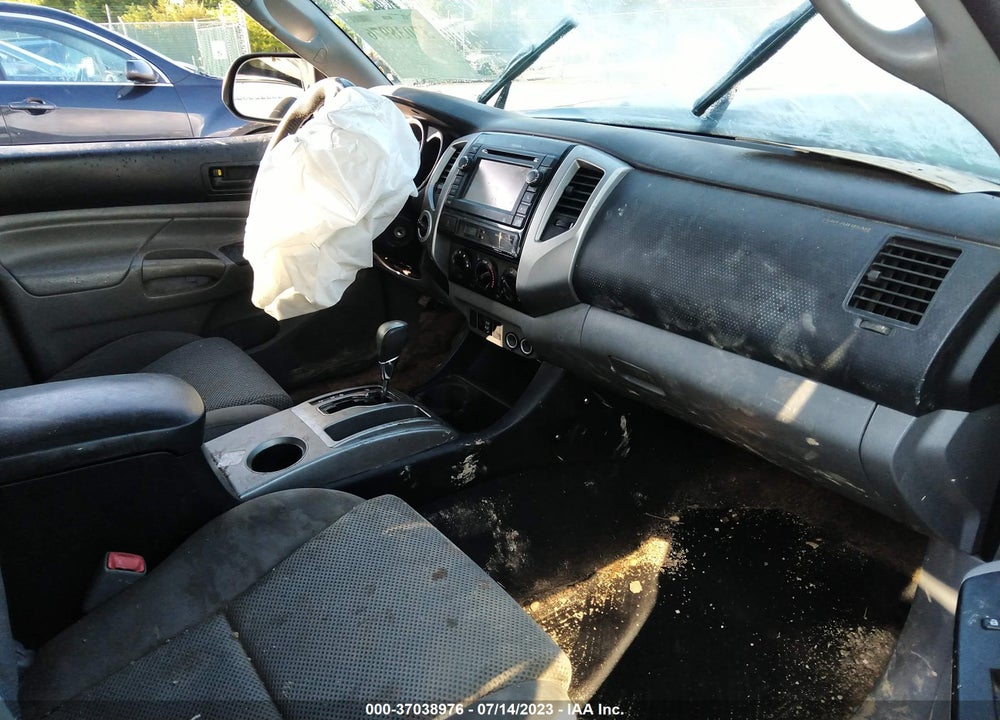 2013 TOYOTA TACOMA BASE V6 VIN: 3TMLU4EN1DM125265