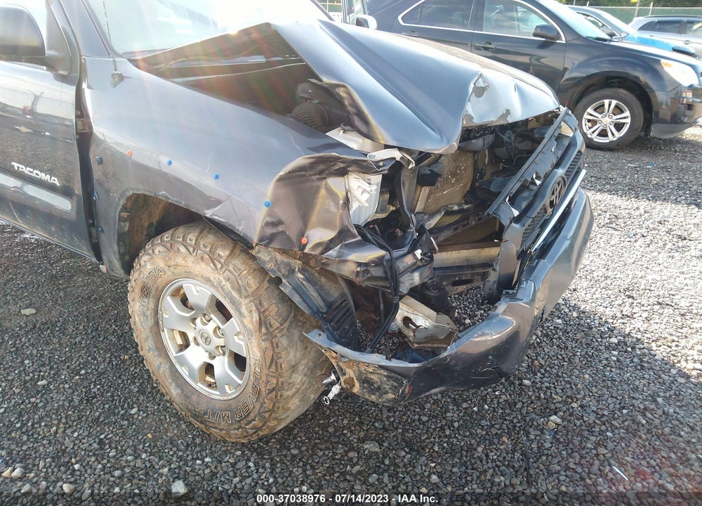 2013 TOYOTA TACOMA BASE V6 VIN: 3TMLU4EN1DM125265