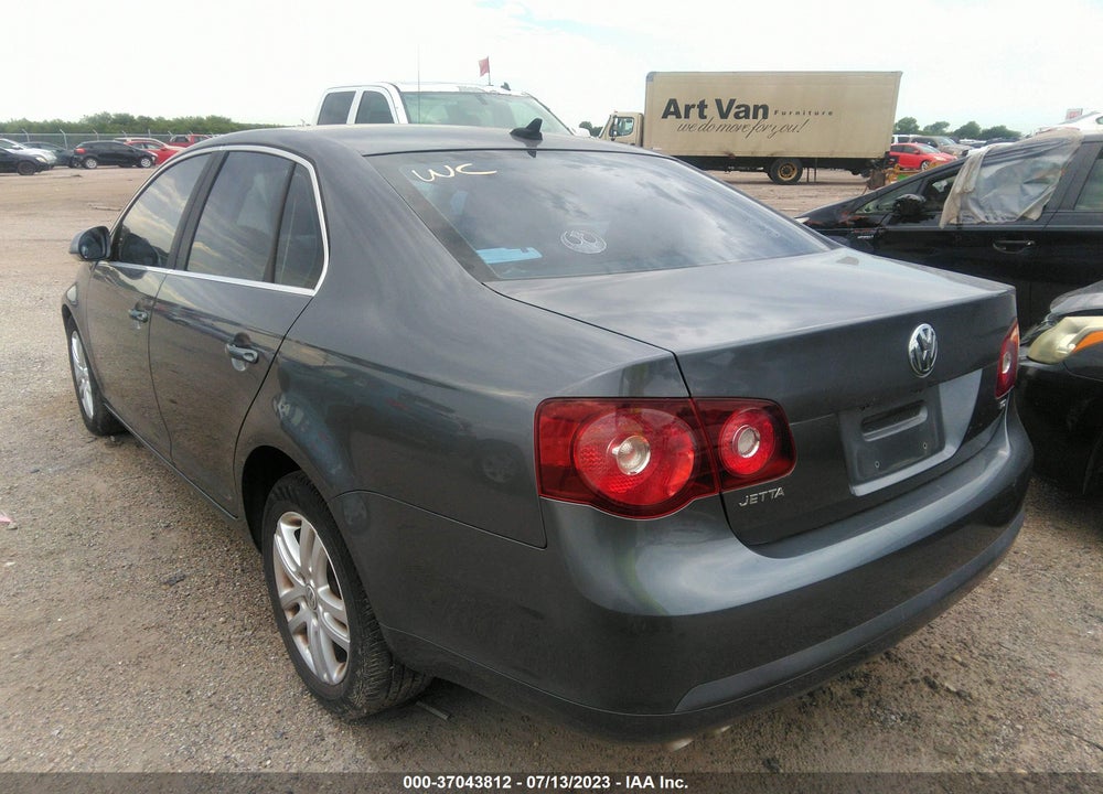 2009 VOLKSWAGEN JETTA TDI VIN: 3VWAL71K99M146960