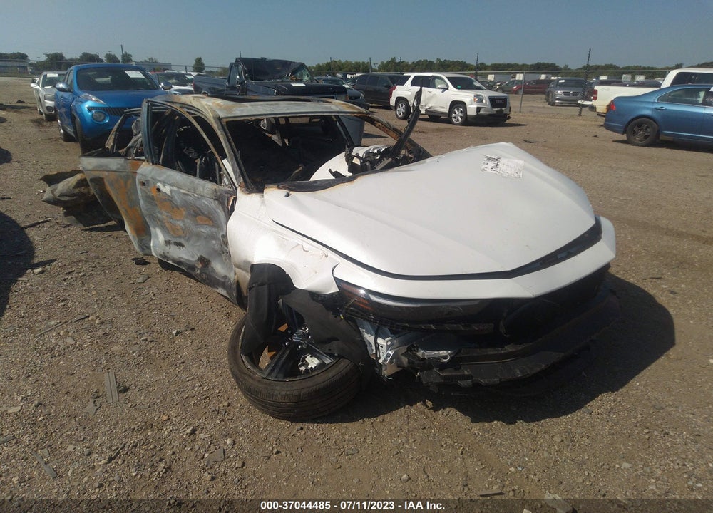 2023 HONDA ACCORD HYBRID SPORT-L VIN: 1HGCY2F71PA007924
