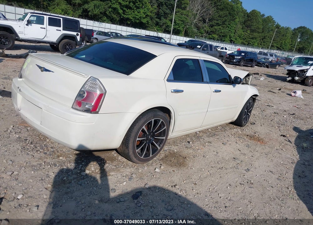 2006 CHRYSLER 300 VIN: 2C3KA43R56H153764