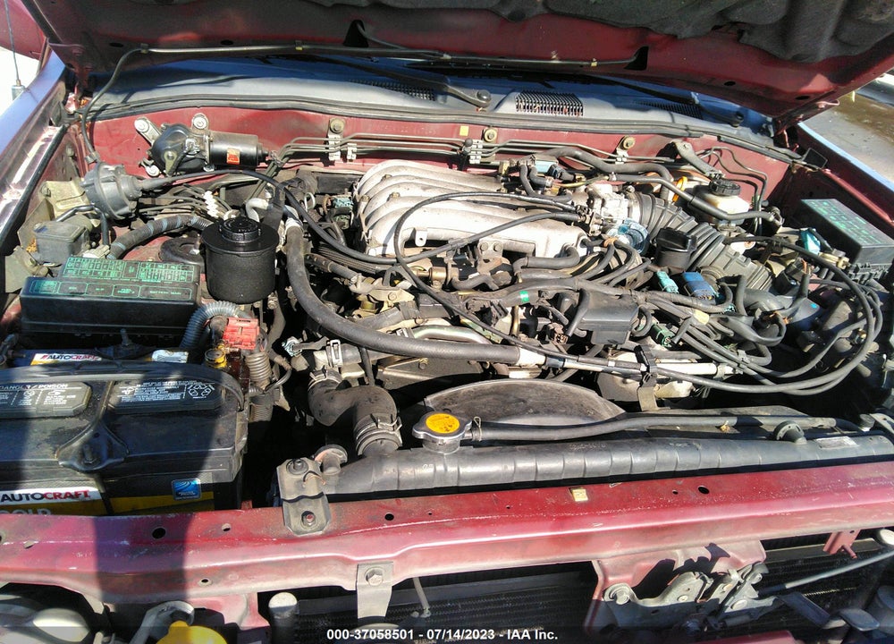 2002 NISSAN PATHFINDER VIN: JN8DR09X22W667146