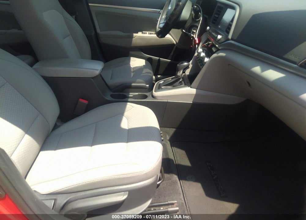2020 HYUNDAI ELANTRA VIN: 5NPD84LF6LH544222