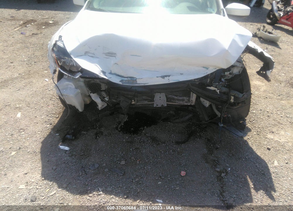 2016 NISSAN SENTRA SV VIN: 3N1AB7AP6GL670008