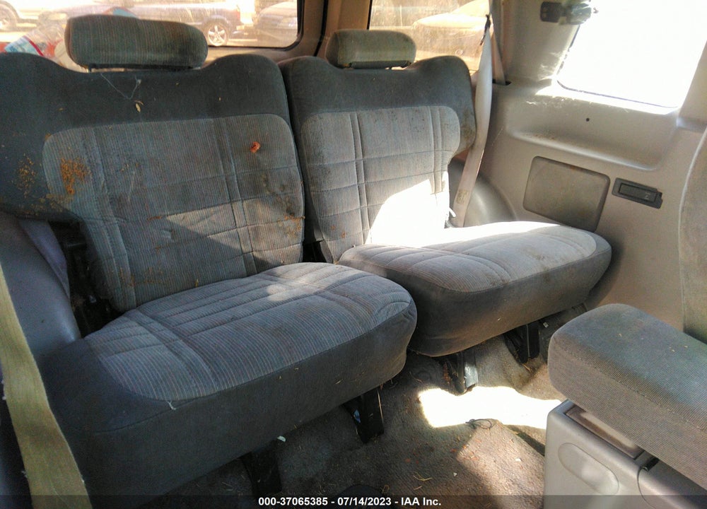 2000 FORD WINDSTAR LX VIN: 1FMCU22X3TUC28560